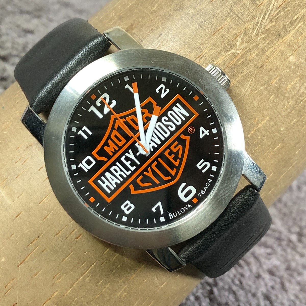 BULOVA HARLEYDAVIDSON ブローバ ハーレー 腕時計 Bulova Harley Davidson Men 76A04 Dress Leather Quartz Analog