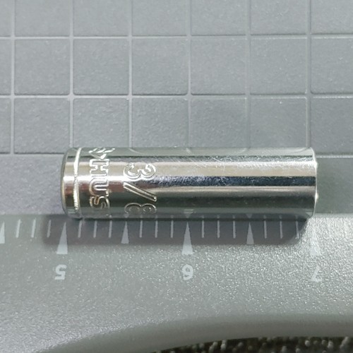 Husky 3/8" SAE 1/4" Drive Chrome Deep Well 6-Point Socket - Picture 3 of 4