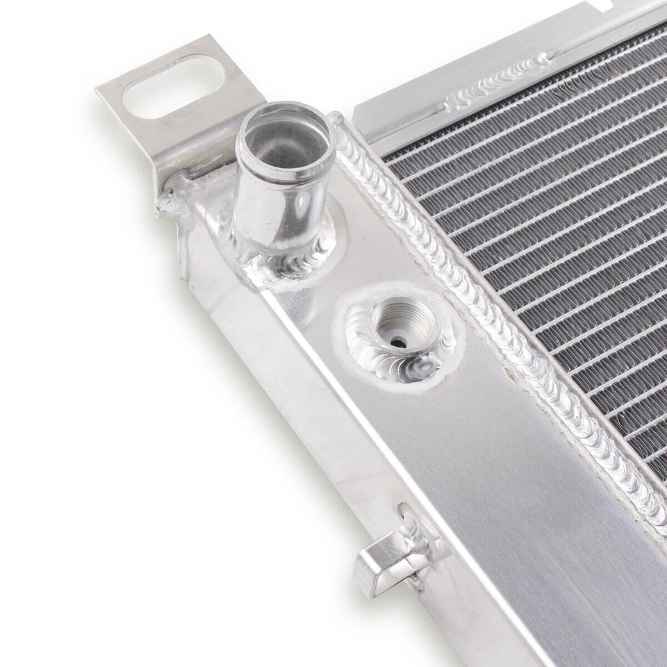 Radiador de aluminio DPI2370 3 filas para Chevrolet Tahoe LS LT LTZ 2000-2014 PPV 5,3 L Foto 4 de 4