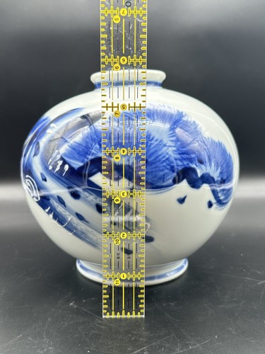 Toyo Japan Blue and White Vase Abstract 6" Round Porcelain Hand Painted - Picture 9 of 13