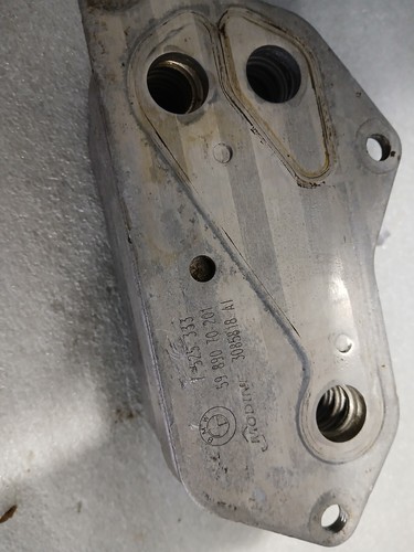⭐️2013-2017 BMW 328i 3.0L N20 ENGINE OIL COOLER HOUSING ADAPTER EXCHANGER OEM - Picture 7 of 8