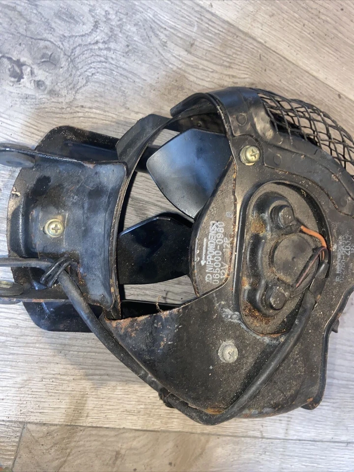 Suzuki Intruder VS800 1995 Radiator Cooling Fan Assembly OEM 17800-38A03 - Image 4 of 4