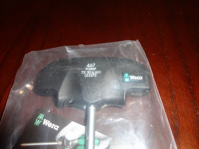 WERA HEX-PLUS 467 TORX T-HANDLE SCREWDRIVER TX30X200 013372 - Image 2 of 3