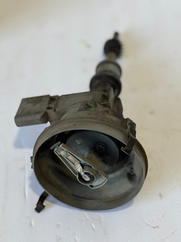 1987-1996 Ford F250 F350 460 7.5L USED DISTRIBUTOR BODY OEM - Picture 2 of 8