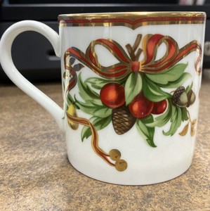 Amazon.co.uk EUC Tiffany & Co. Holiday Christmas Garland Mug Tea Cup | eBay