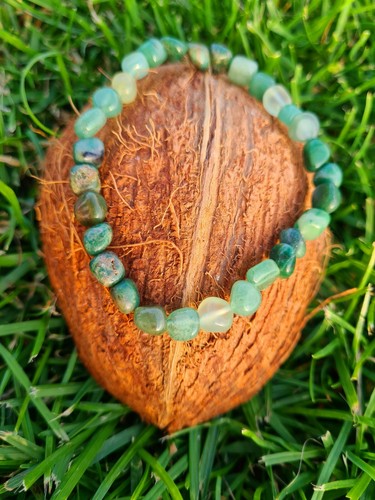 Green / Olive Jade & Green Aventurine Healing Bracelet: for calming anger and... - Picture 2 of 2