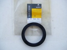 Genuine Renault  Front Hub Oil Seal 5000389751 New Old Stock