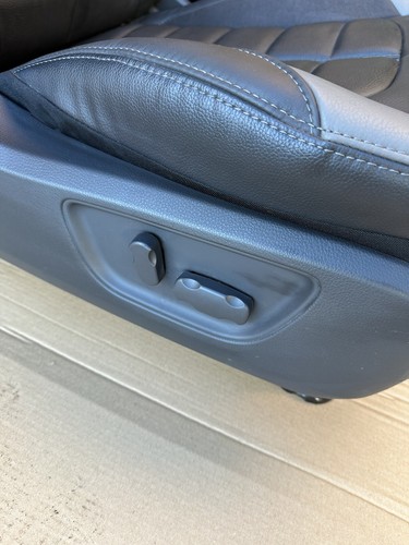 MITSUBISHI L200 LEATHER BARBARIAN SVP FRONT SEATS BRAND NEW WARRIOR #000 - Picture 5 of 8