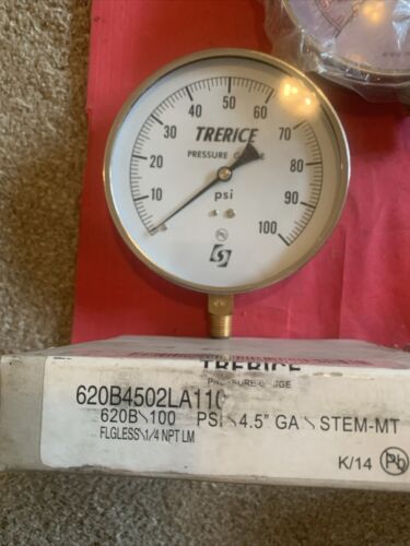 1 WINTERS PCT326 /PCT326 4.5” 0-300 Psi + 1 Trerice 620B4502LA110 4.5” 0-100 Psi - Picture 4 of 6
