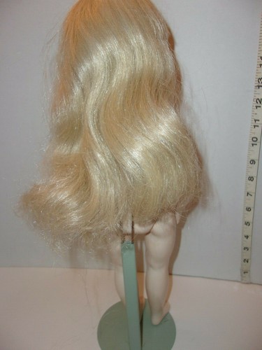 Made with Love Della Doll Signed 16" 1990 - Picture 9 of 9