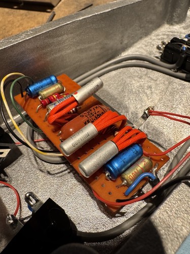 R2R Electric MKII Fuzz Professional #3 - Picture 11 of 13