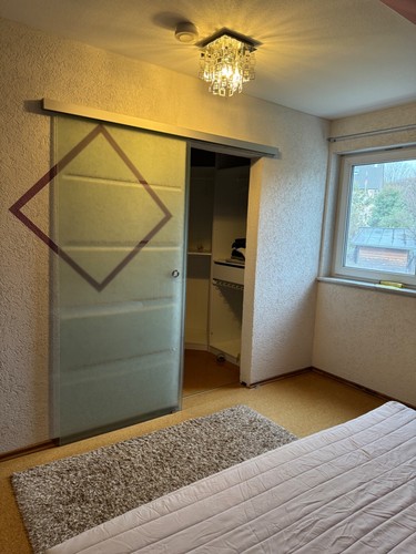 Einfamilienhaus mit Garten zu vermieten - Bild 21 von 24