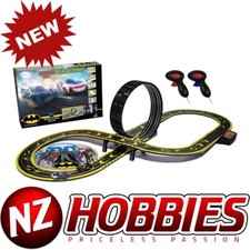 Scalextric G1155T Micro Scalextric Batman vs Joker 1/64 Set Battery 