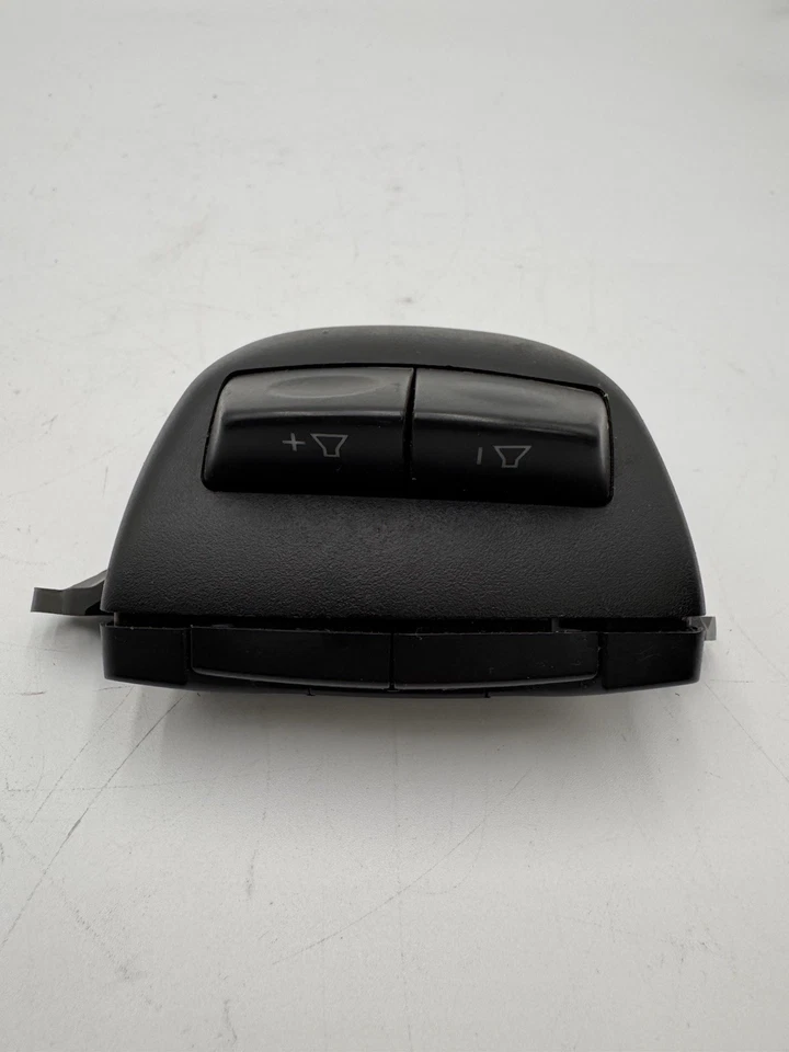 Steering Wheel Audio Control Switch-4 Door, Crew Cab Pickup GM Parts 25851951 - Image 4 of 4