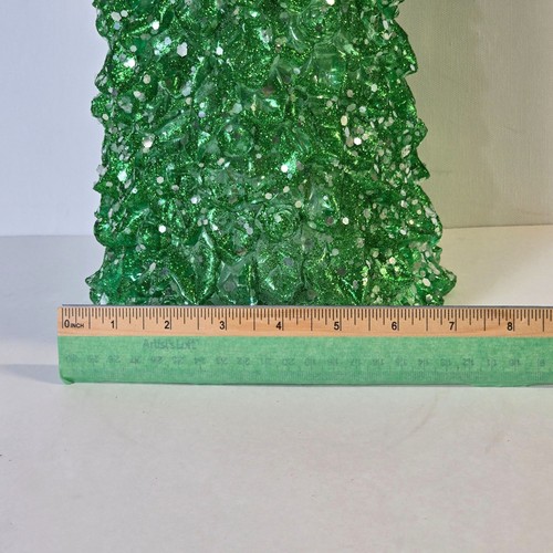 Albero scintillante illuminato verde Valerie Parr Hill 21" con luci chiare e colorate - Foto 8 di 8