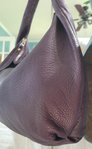BOLSO DE HOMBRO HOBO VINTAGE RAÍCES CANADÁ CUERO MORADO - Imagen 9 de 19
