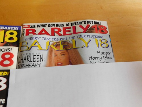 Lote de 5 revistas vintage ilustradas apenas 18 - números 1998 y 1999 - Imagen 2 de 4