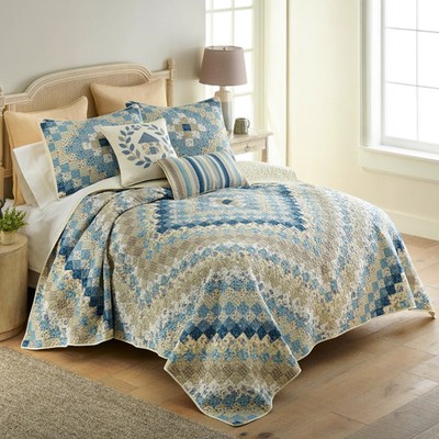 COUNTRY FARMHOUSE COASTAL PATCHWORK-LOOK QUILTED COLLECTION | Blue Diamond
