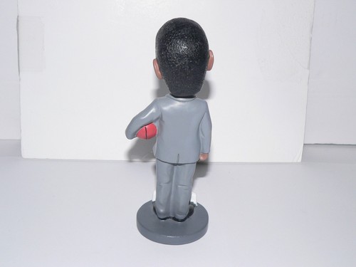 BOBBLE HEAD NCAA Coach Kevin Keatts UNCW NC STATE Rare HTF Basketball Wilmington - Picture 3 of 4