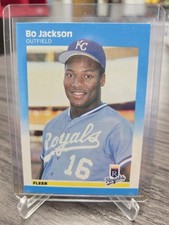 Bo Jackson RC 1987 Fleer ROOKIE Card #369 Kansas City Royals Nice!