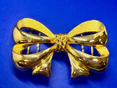 Paquette Signed Bow Ribbon Interlocking Two Piece Vintage 