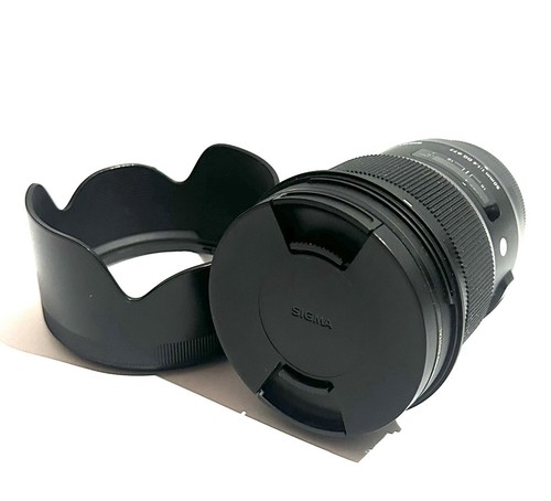 Sigma 50mm f/1.4 DG HSM Art Lens for Canon EF Mount - Excellent Condition - Picture 2 of 6