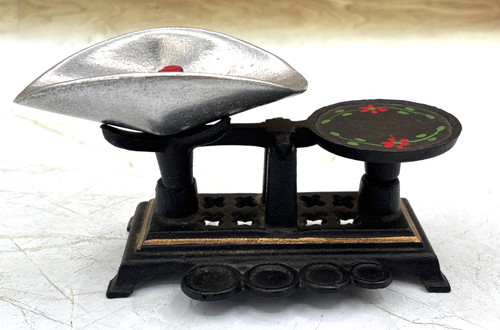 Vintage Miniature Cast Iron Balance Scale with Floral Design Detachable Parts - Picture 9 of 9