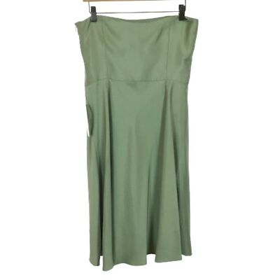 pale green midi dress Motel Havisla Tie Front midaxi Dress in Sage Green