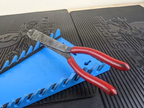 #at884  Snap On 312CF RED 11" Heavy Duty Diagonal Cutters - Picture 5 of 11