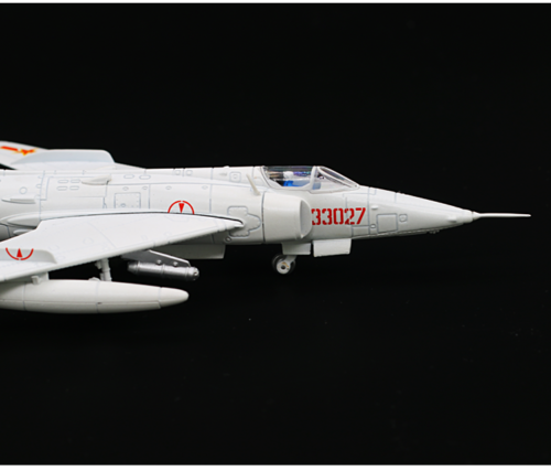 Avión chino Q-5 Fantan Attack 1/72 modelo de metal fundido a presión blanco - Imagen 7 de 13