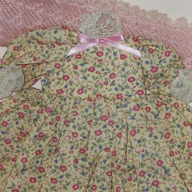 Madame Alexander Amy March Nightgown 18560 Little Women Journals Outfit Madame Alexander Amy March Nightgown 18560 Little Women Journals Outfit