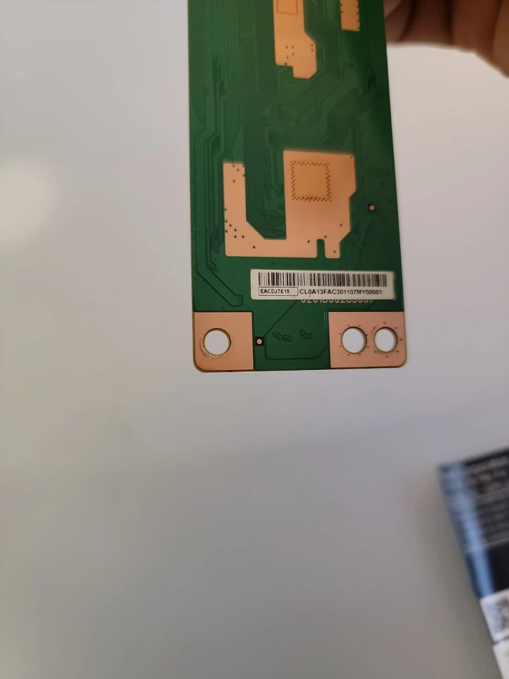 Funai 50PFL5604/F7 T-Con Board EACDJ7E15 - Image 4 of 4