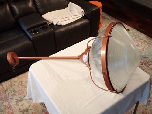 Large Industrial Holophane Hanging Light Fixture, 1010-3, Very nice and stunning - Picture 11 of 20