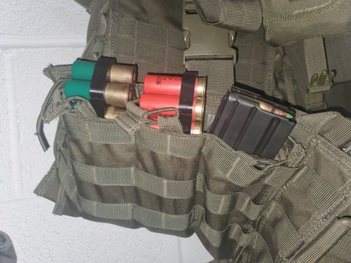 12 gauge shotgun shell holder, Hard Sided Bandolier designed for magazine pouch - Picture 2 of 2