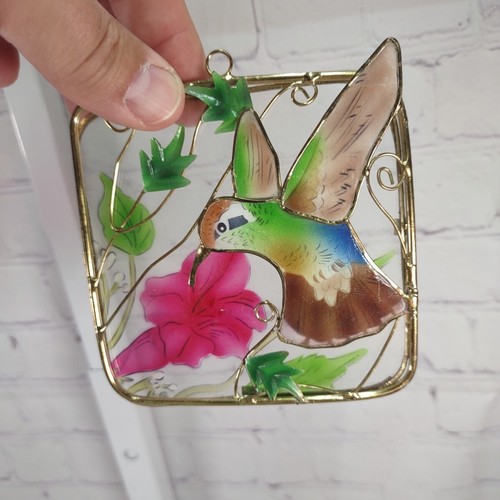 Vintage Painted Capiz Shell And Metal Hummingbird Suncatcher Wall Art - Picture 6 of 9