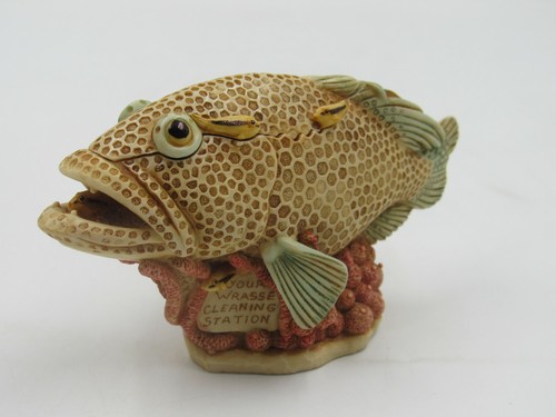 Harmony Kingdom Treasure Jests "Word of Mouth" Grouper Fish Box Figurine - Picture 2 of 7