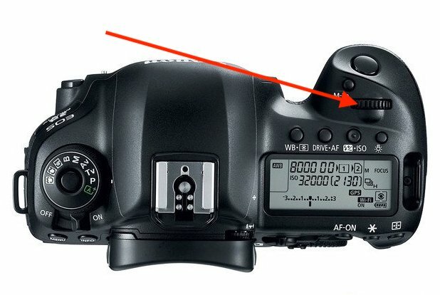★ショット数11,345回・実用品★Canon EOS 5D Mark IV ☆ショット数11,345回・実用品☆Canon EOS 5D Mark IV