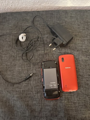 Nokia 300 Handy Simlockfrei voll funktionstüchtig - Bild 3 von 5