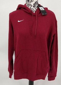 burgundy nike pullover hoodie