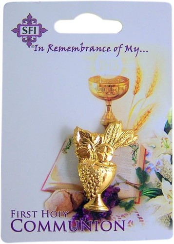My First Holy Communion Gift Set with Mass Book, Rosary, and Bookmark (Boys) - Picture 4 of 6
