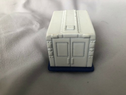 MATCHBOX 2002 AMBULANCE McDONALDS!!! - Picture 5 of 6