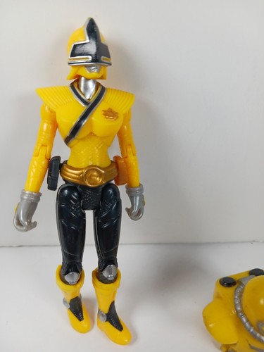 Bandai 2010 Modellino Power Ranger Samurai GIALLO RANGER 3,75 - Foto 11 di 11