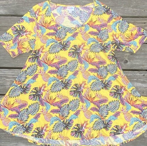 Lularoe Perfect Tee Bluse gelb tropische Ananas Palmwedel Gr. Medium