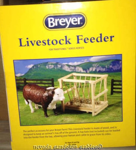 Accesorio Breyer Models alimentador de madera para ganado - Imagen 2 de 3