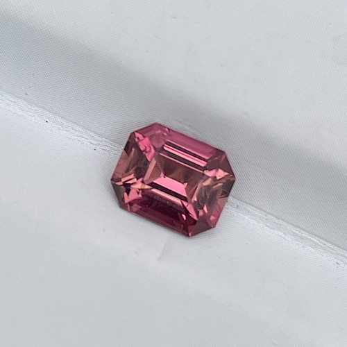 100 % natürlicher rosa Turmalin 1,17 kt Smaragdschliff Augen sauber lose Edelstein - Bild 4 von 9