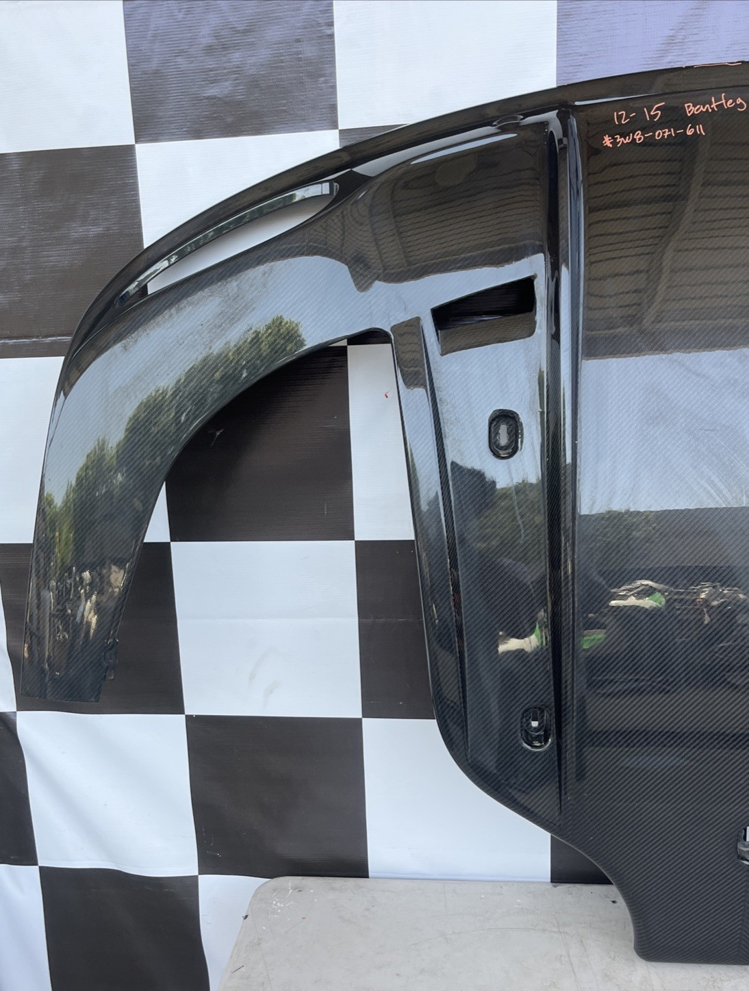 2012 - 2015 Bentley Gt Gtc Carbon Fiber Rear Diffuser Used Oem 3W8 071 611