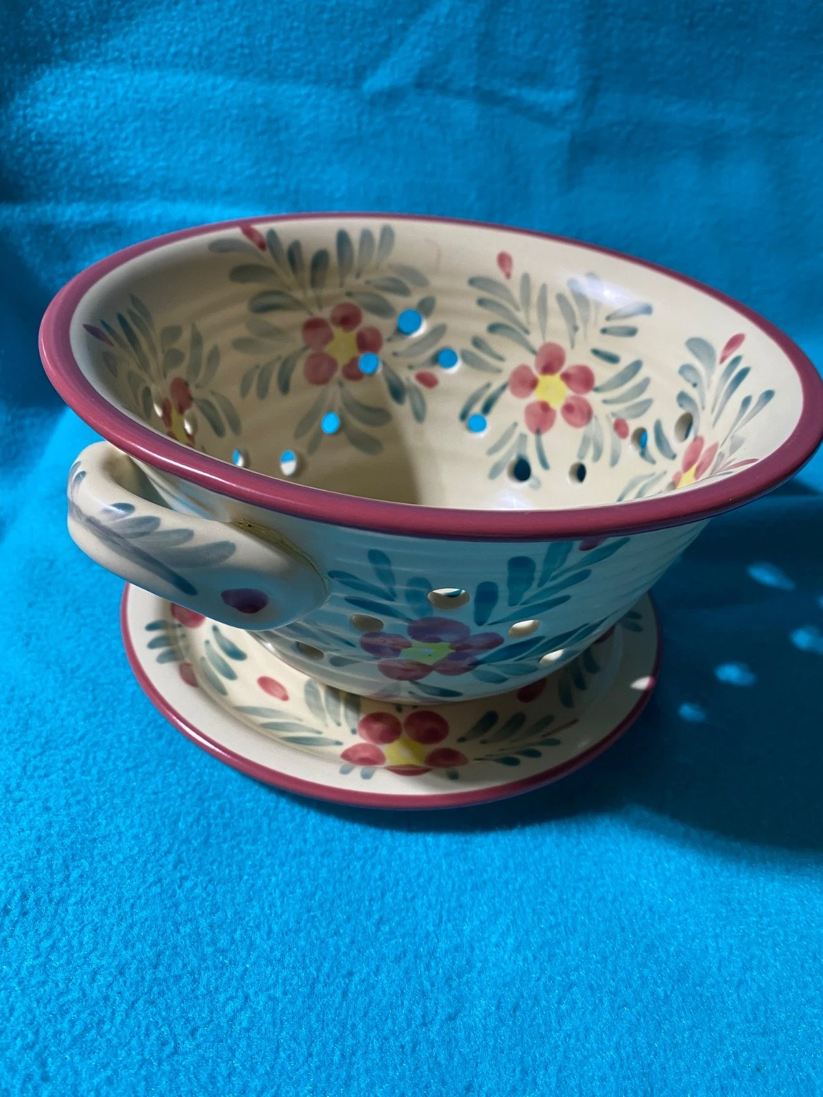 Debco Ceramic Berry Strainer