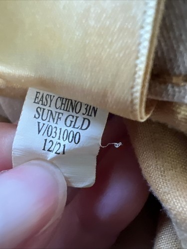 Old Navy Everyday East Chino 3" Elastic Waist Sunf Gold Taschen Damen Gr. M - Bild 8 von 8