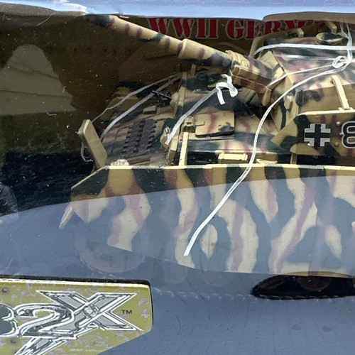 21st Century Toys Ultimate Soldier Cold Steel 1:32 WWII German Panzer Tank Camo - Picture 10 of 16