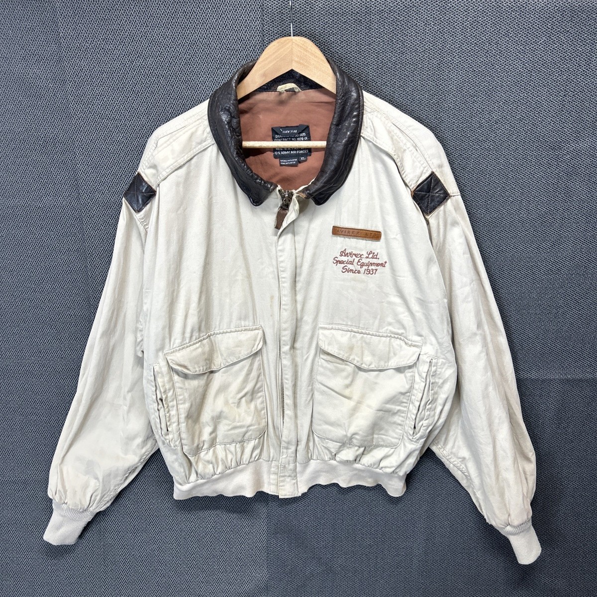 Vintage Avirex Bomber Jacket Type A-2 Leather Collar Spirit Of